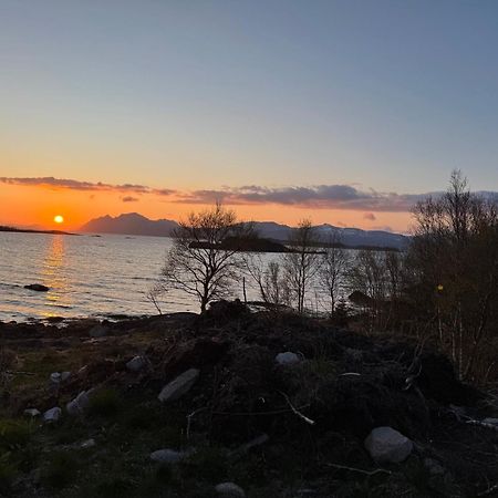 Midnattsolveien 3158,Sommarhusstrand Laukvik Exterior foto